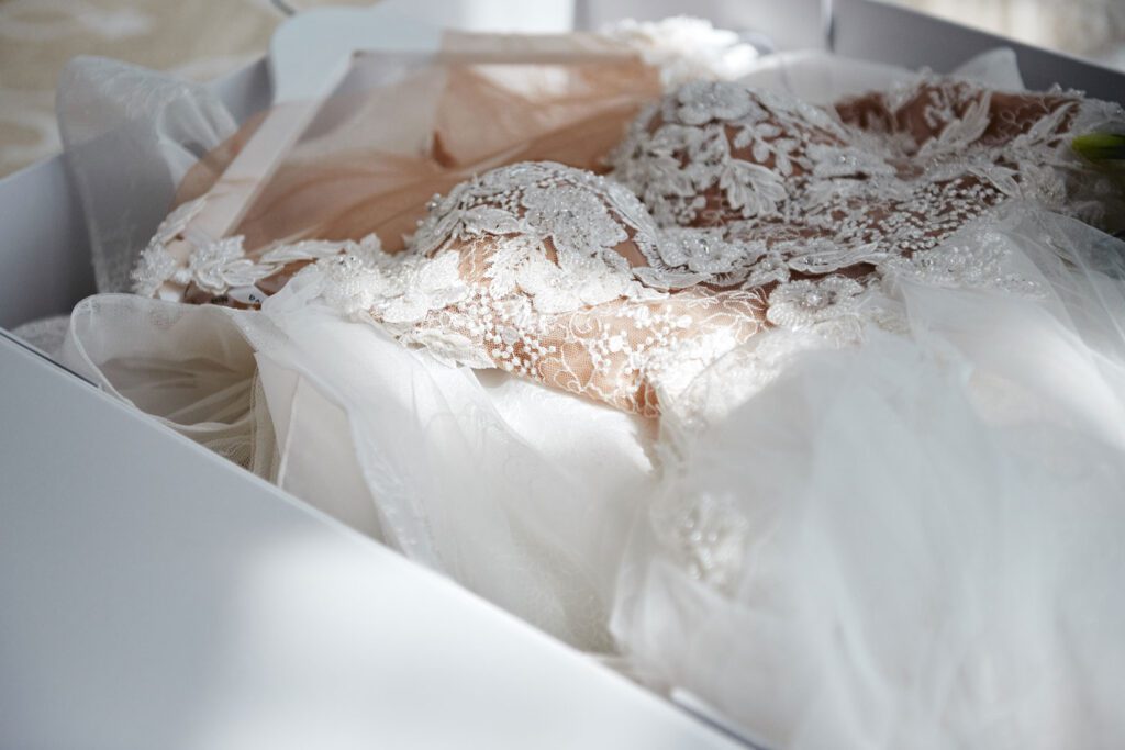 UOVO Fashion wedding wardrobe storage.