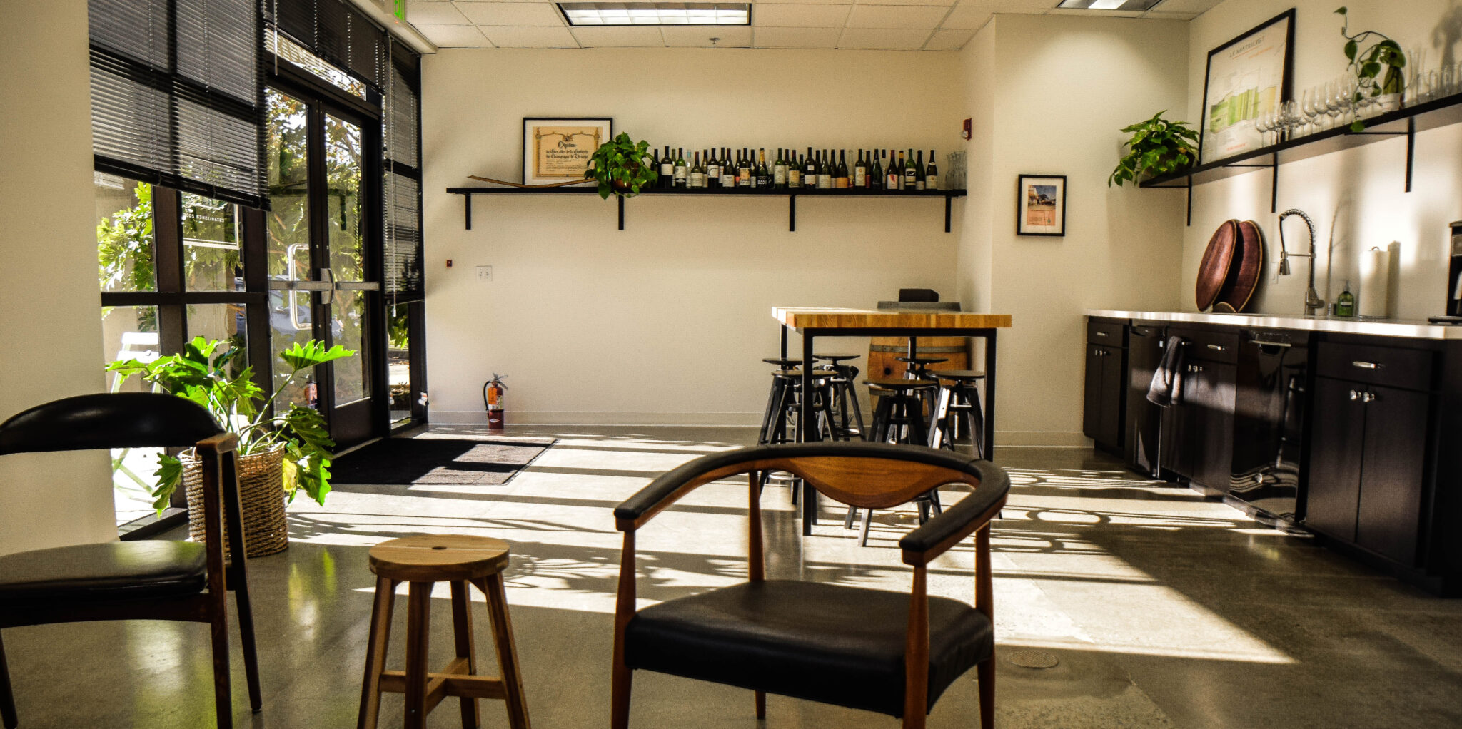 UOVO Wine Napa Lounge