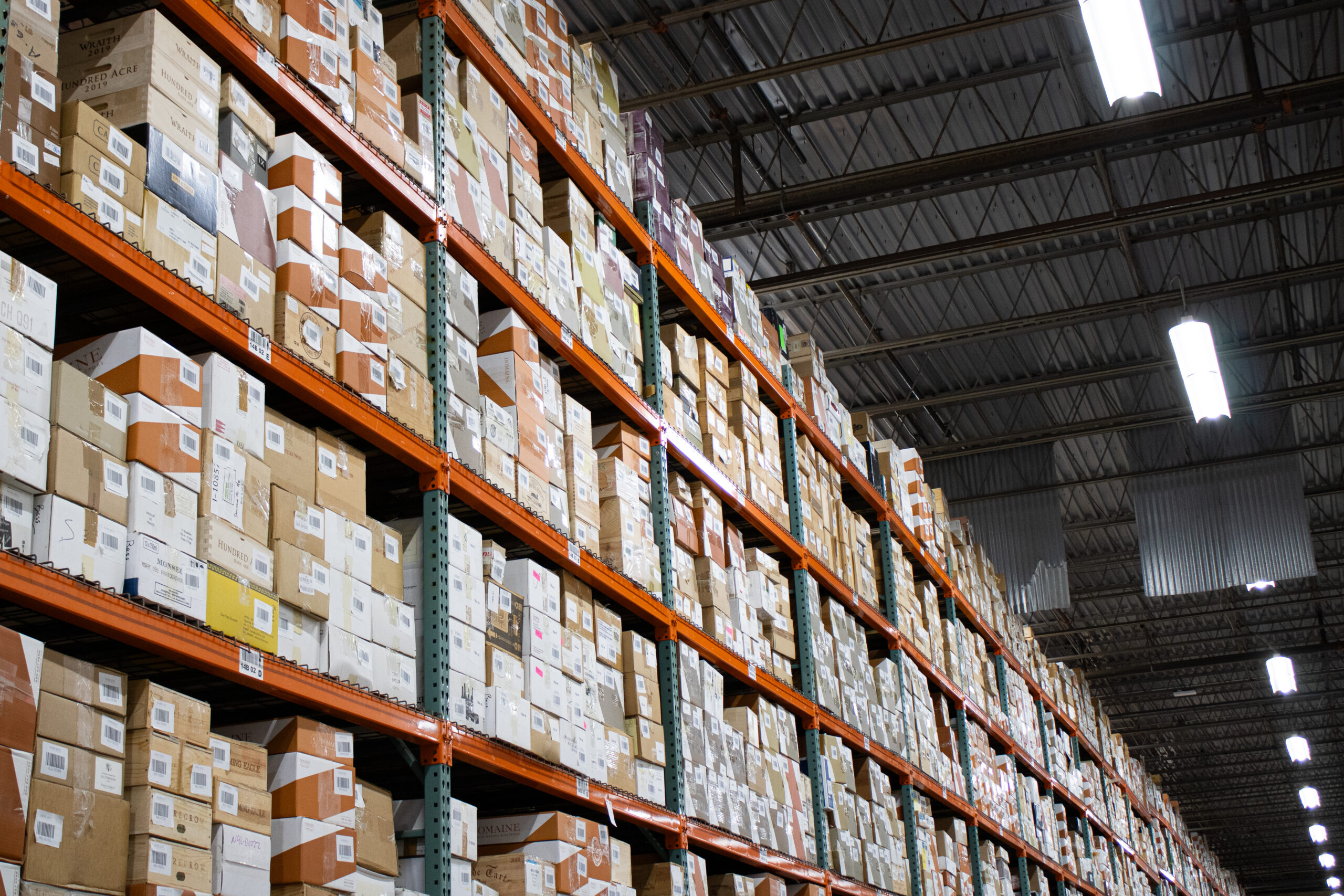 How Galleries Use UOVO for Private Sales & Off-Site Art Storage